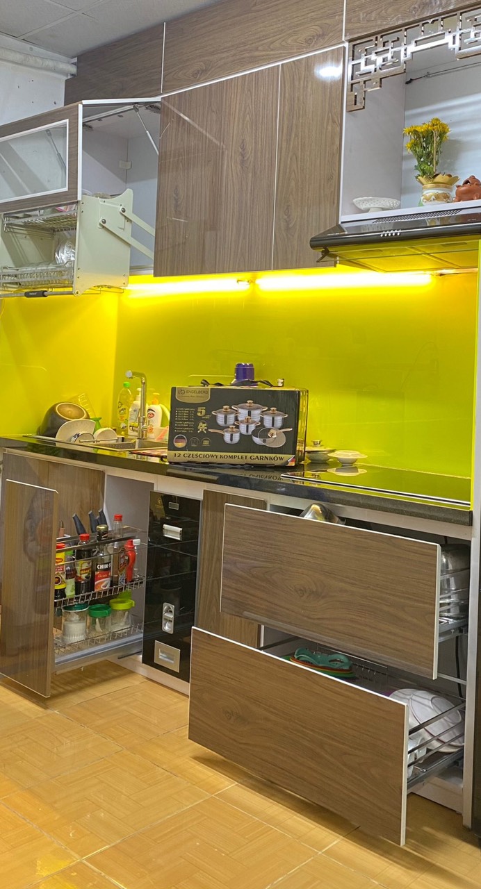 Thi công tủ bếp Chin Heui cánh nhựa tại Đà Nẵng uy tín